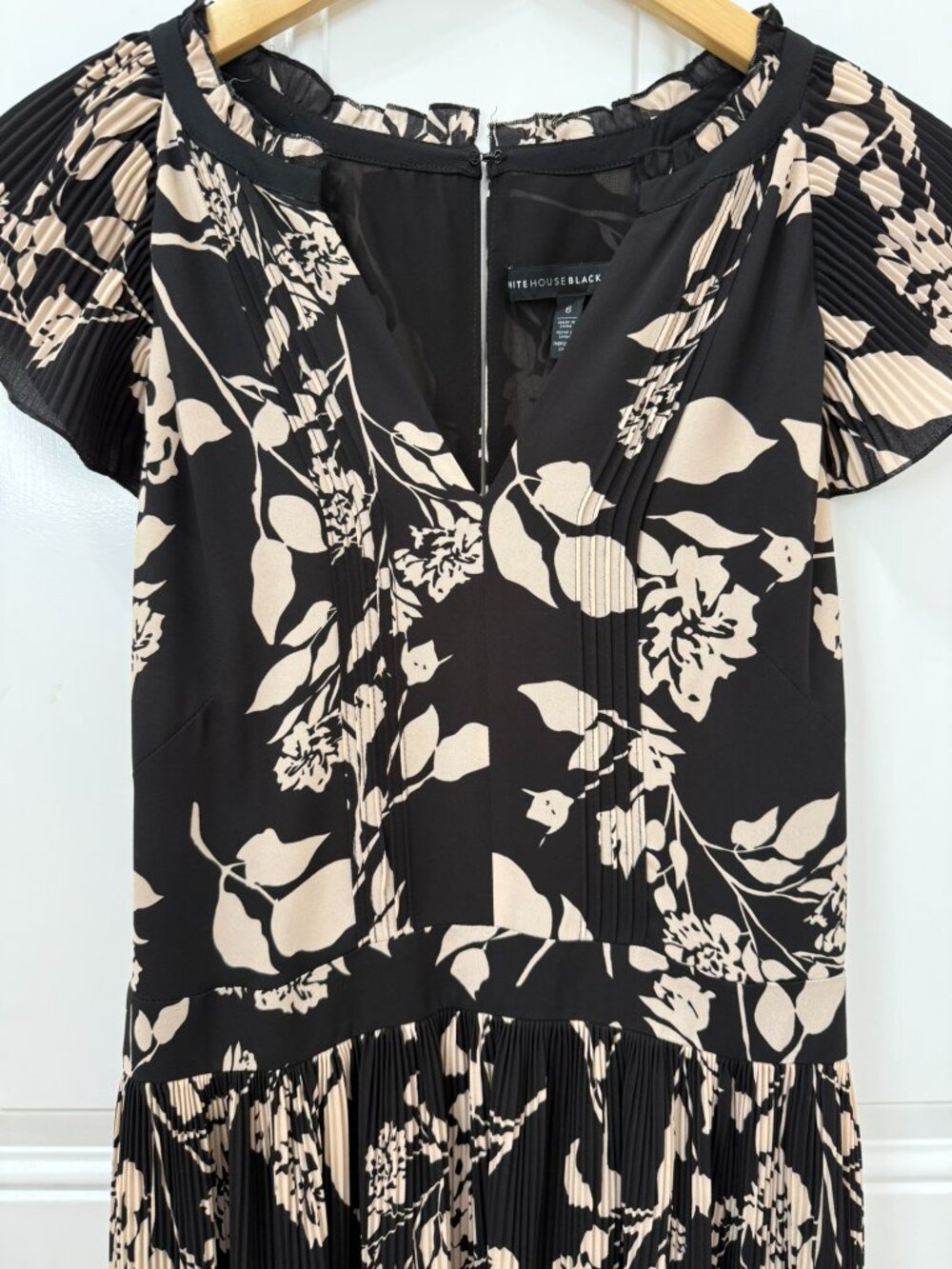 White House Black Market Black Floral Sophisticated Midi Dress Size 6 - Picture 3 of 7